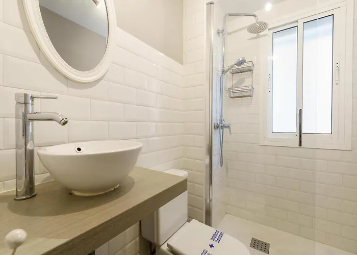 Near フエンヒロラ